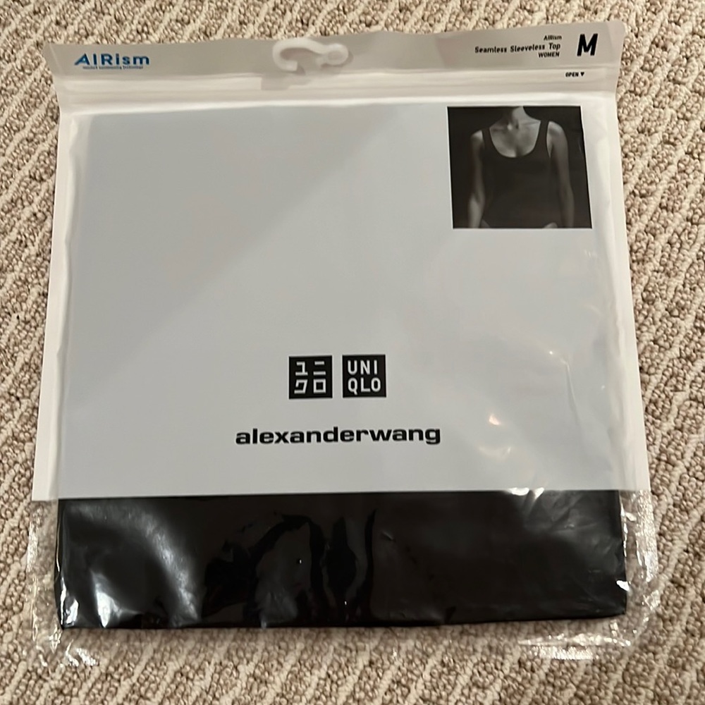 Alexander Wang Uniqlo Airism Tank M